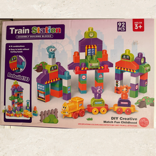 Train Station Building Blocks โ 92 Piece Creative Construction Set